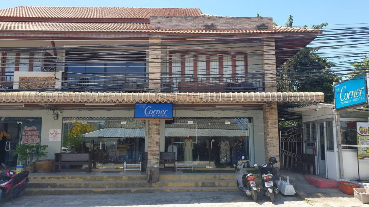 The Corner Transit Hostel Koh Samui Exterior photo